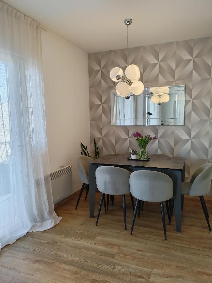 Apartmani Leo-Marin Makarska Eksteriør billede