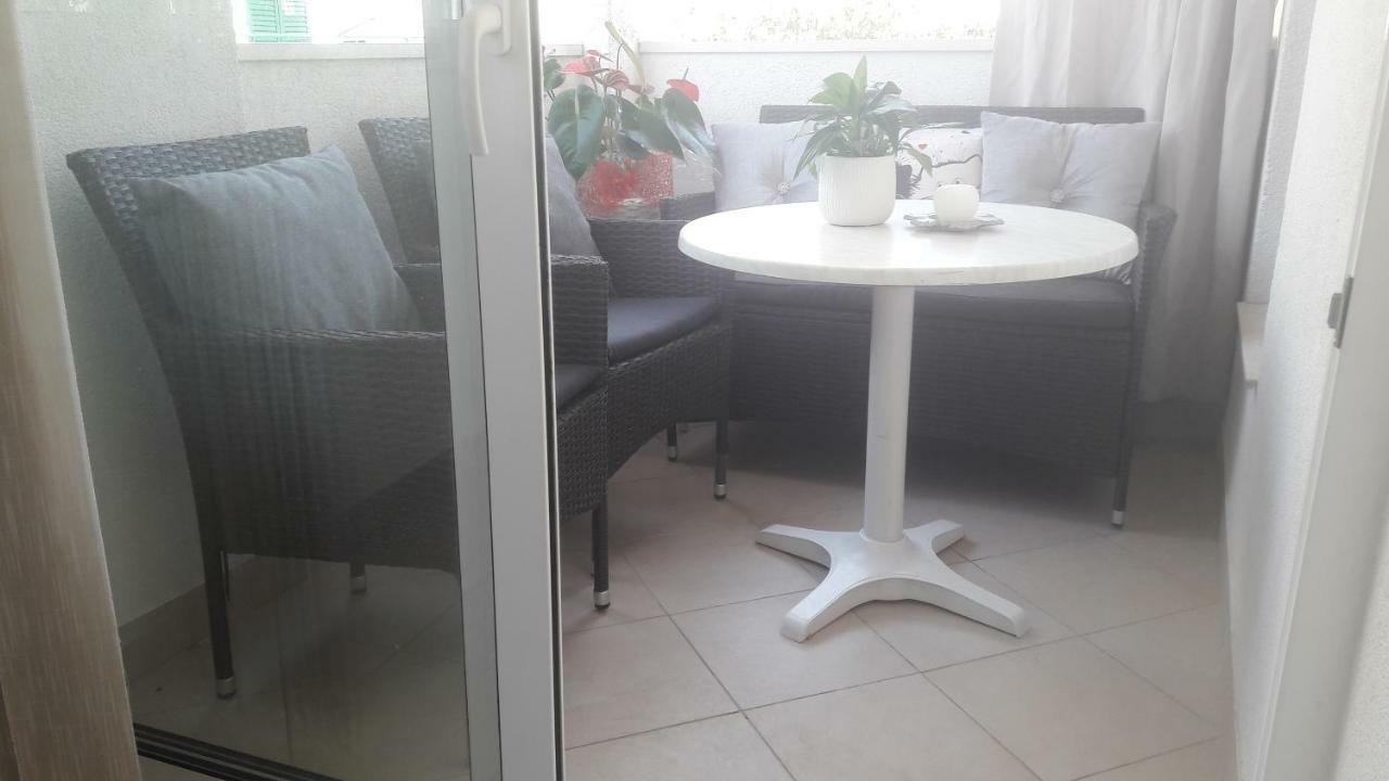Apartmani Leo-Marin Makarska Eksteriør billede
